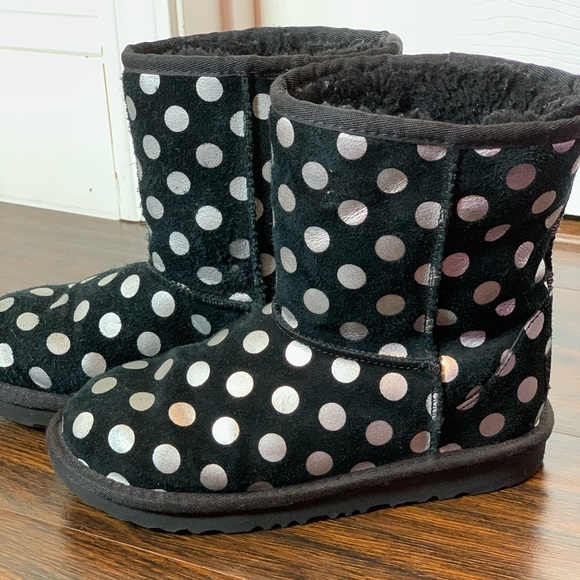 Little Girls Uggs size 2 - Picture 5 of 8